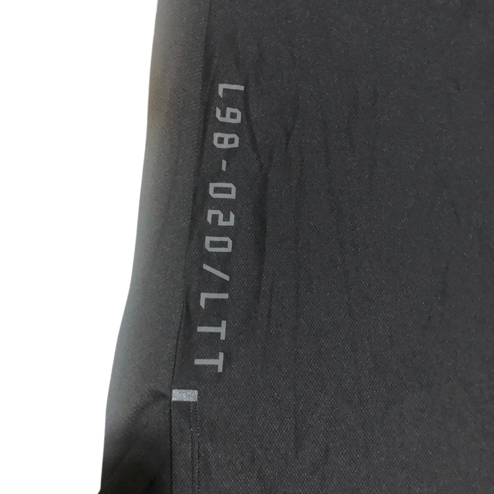 Lululemon Classic Black T-Shirt - Picture 3 of 7